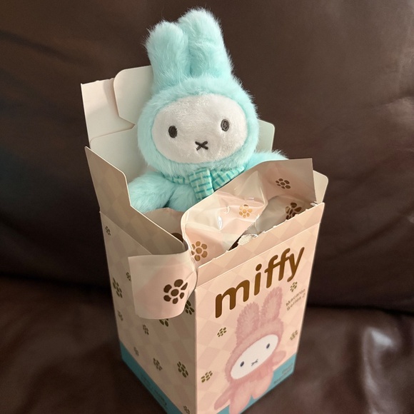 Vipo x Miffy Macaron Plush Series 2 - Standing Position - Picture 5 of 8